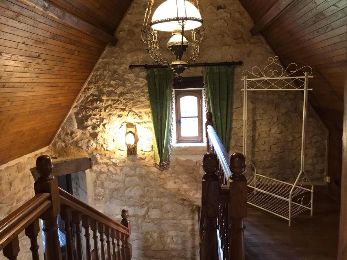 Le Petit Chateau - Adults Only Property Le Bugue Exterior foto