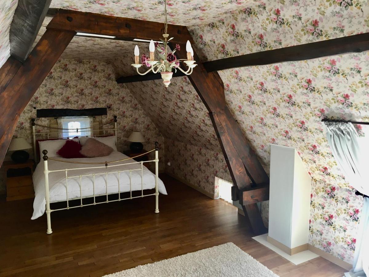 Le Petit Chateau - Adults Only Property Le Bugue Exterior foto