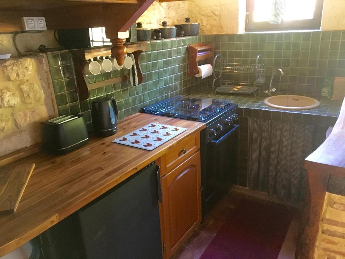 Le Petit Chateau - Adults Only Property Le Bugue Exterior foto