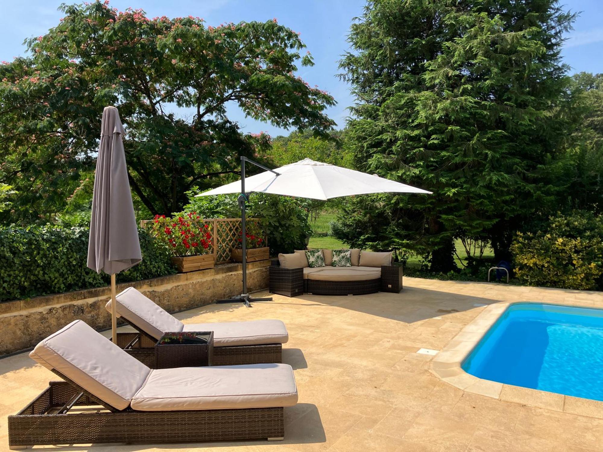 Le Petit Chateau - Adults Only Property Le Bugue Exterior foto